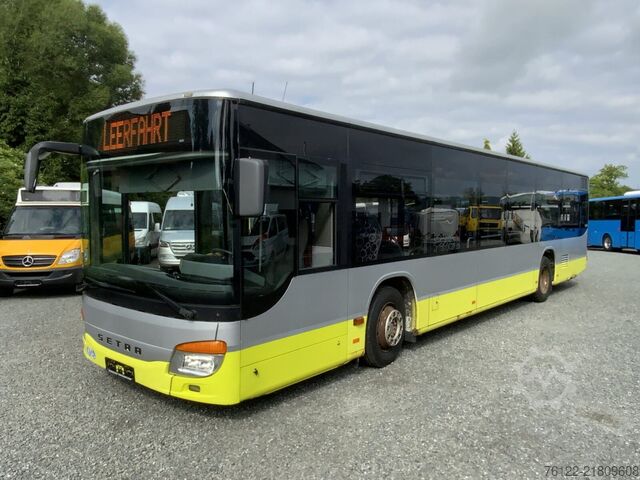 Stadtbus Setra S 415 NF