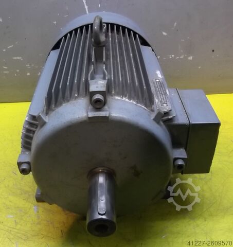 Electric motor 1.7/6.4 kW 720/1460 Rpm AEG AMV132MR8/4