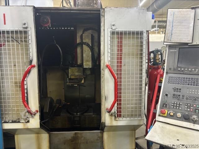 Universal machining center HERMLE C 600 U