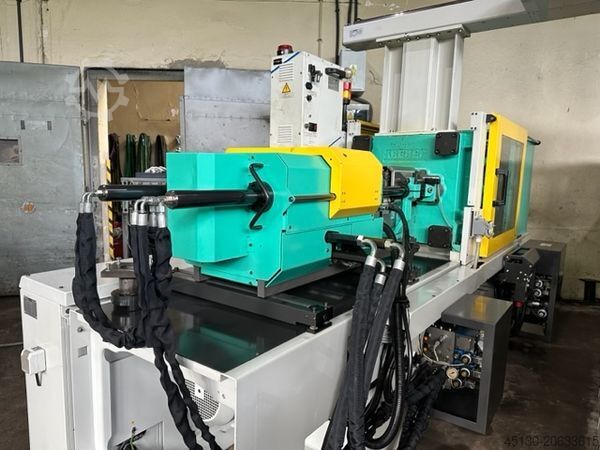 Injection molding machine Arburg 470C 1500-400