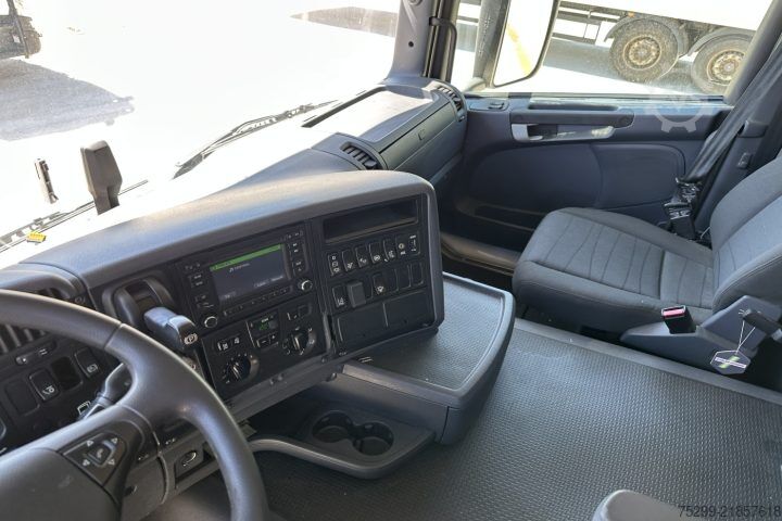 Standard tractor unit Scania G410 LA 4x2 Retarder / Swiss-Vehicle
