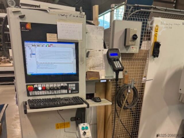 Bearbeitungszentren mit Konsolentisch BIESSE ROVER A 4.55 K2