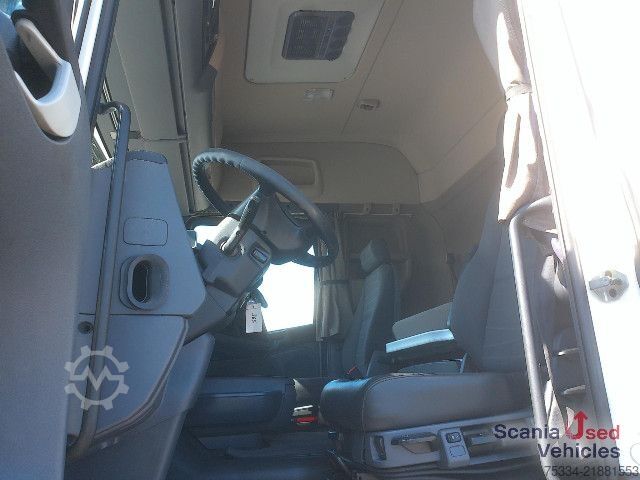 Volume tractor unit Scania R 410 LA4x2MEB