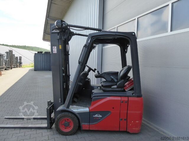 Electric 3-wheel forklift Linde E16C