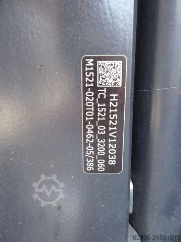 Electric 3-wheel forklift Linde E16C