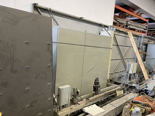 Lisec sealing robot Lisec sealing robot VFL-1/25