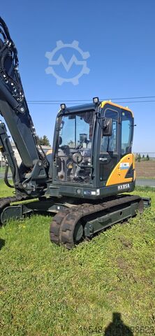 Chain excavator Hyundai HX85A