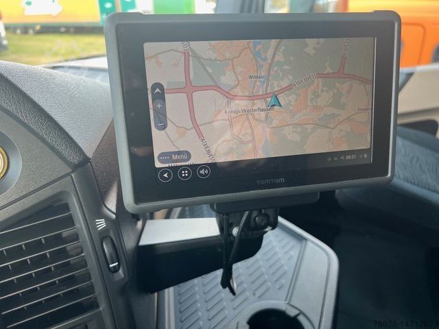 Box truck MERCEDES-BENZ 2545 LL 6x2/4 Koffer Doppelstock LBW Giga