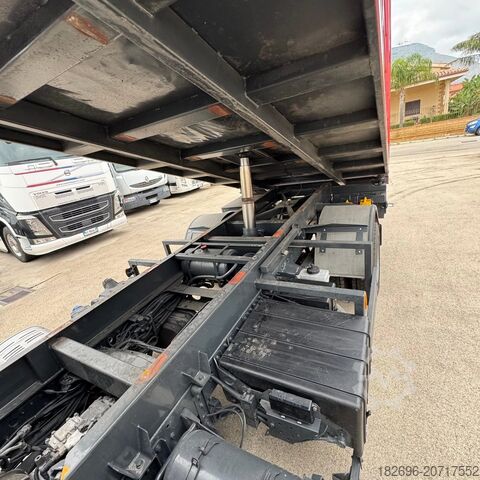 Geschlossener Lieferwagen Iveco Eurocargo 75e16