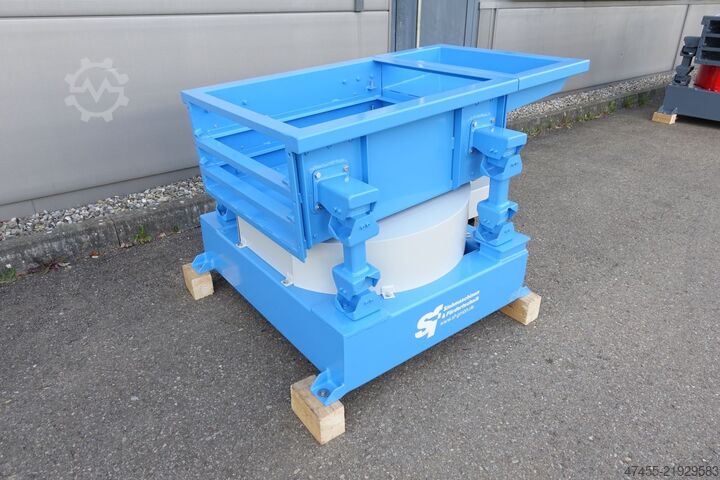 Screening machine | Oscillating Screen S&F GmbH - Siebmaschinen u Fördertechnik ASM-75