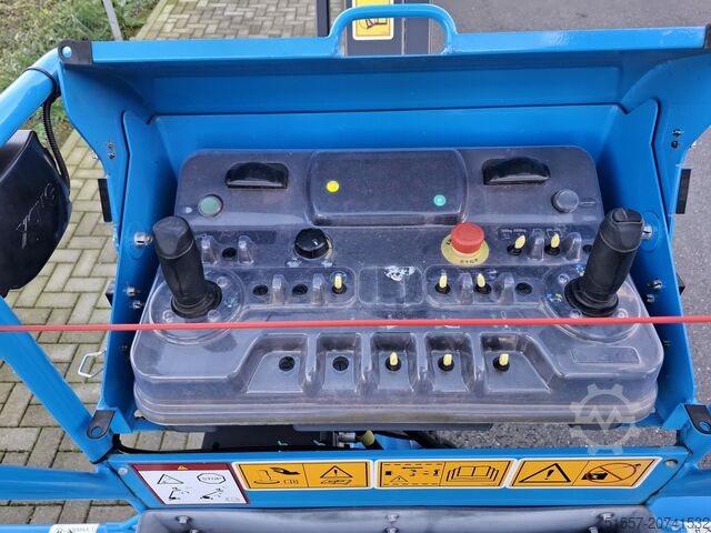 Teleskop-Arbeitsbühne XCMG XGS28E1 | 2024