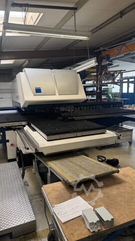 Punch-laser combination TRUMPF TRUMATIC 7000