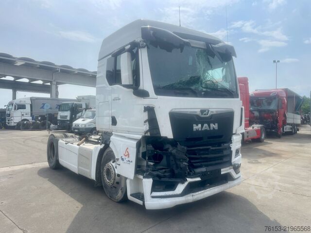 Standard tractor unit MAN TGX 18.480