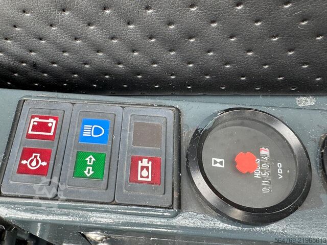 Side loader forklift Linde S40 // LPG // Only 1550 hours