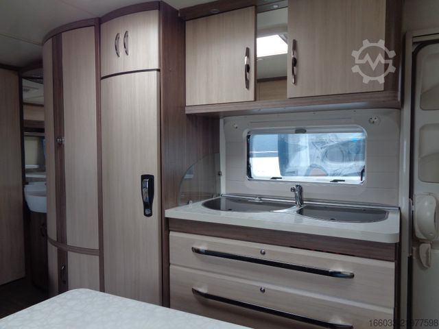 Caravan HOBBY de luxe 560 KMFe *Mover*Vorzelt*Klima*ALDE*