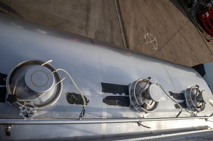 Milchtanker RENAULT KERAX 380+MAGYAR INOX 11000L/3COMP/MELK/LAIT/MILCH