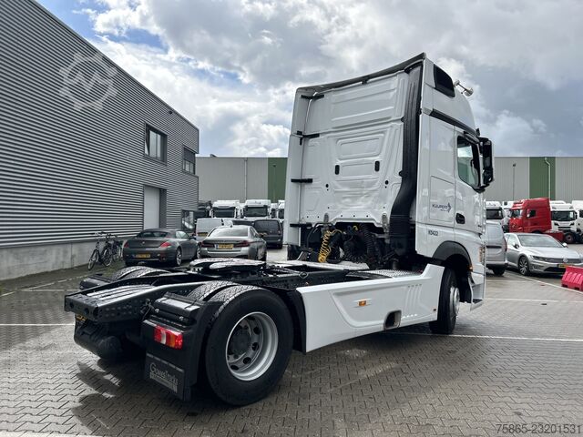 Mercedes-Benz Actros L 1842 Gigaspace / 233 dkm / Tacho V2 / Full Spoiler / APK TUV 05-27 Mercedes-Benz Actros L 1842 Gigaspace / 233 dkm / Tacho V2 / ...