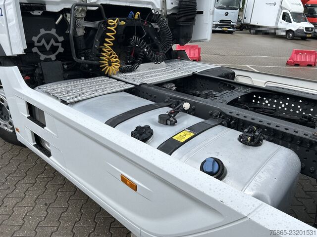 Mercedes-Benz Actros L 1842 Gigaspace / 233 dkm / Tacho V2 / Full Spoiler / APK TUV 05-27 Mercedes-Benz Actros L 1842 Gigaspace / 233 dkm / Tacho V2 / ...