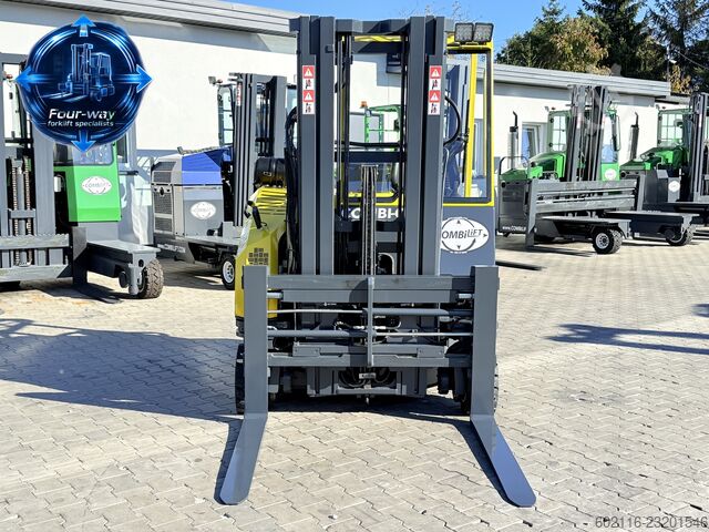 Vierwegestapler Combilift C3000CB GAS TRIPLEX 4900 POSITIONER