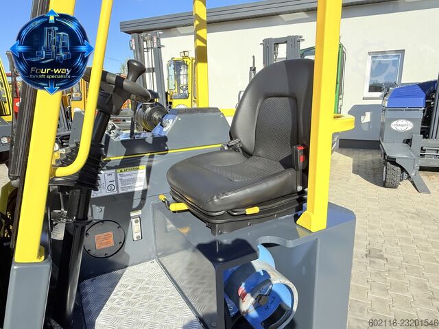 Vierwegestapler Combilift C3000CB GAS TRIPLEX 4900 POSITIONER