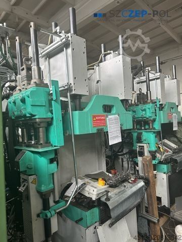 Spritzgießmaschine Arburg 680CB 400-170 Vertikal