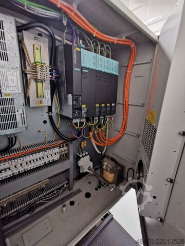 Vertical 5 achs machining center SPINNER VC560
