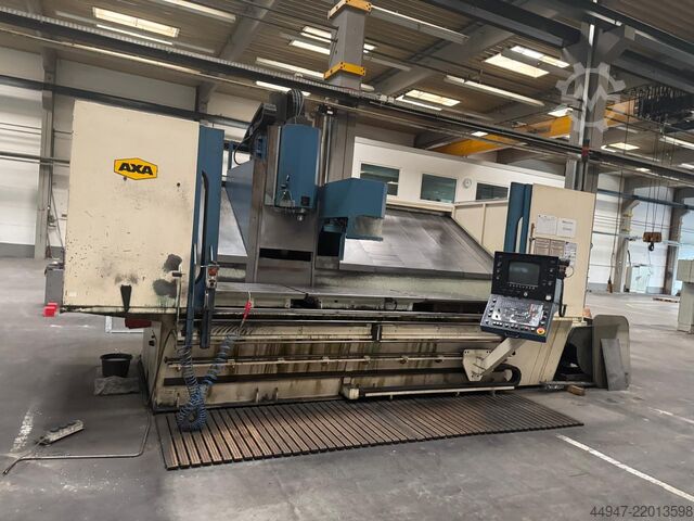 CNC - vertical machining center AXA VSC-3-3000-M