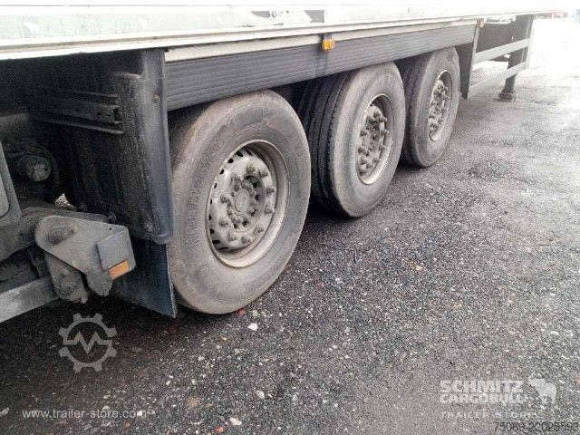 Reefer semitrailer Schmitz Cargobull Reefer Multitemp Taillift