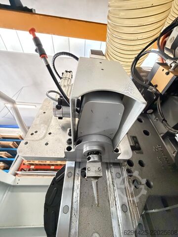 Bearbeitungszentrum BIESSE ROVER PLAST A FT 1531