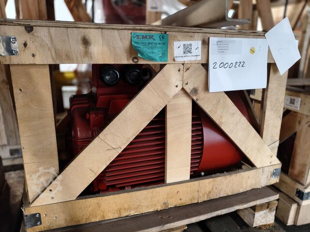 Elektromotoren silniki EMK 120 sztuk 0,75 KW- 55 KW