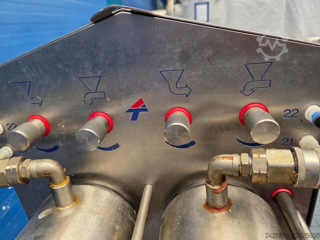 Pneumatic guillotine shear TURBO D252P