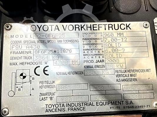 Forklift Toyota 02-8 FGF 25