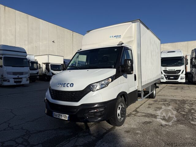 Box van Iveco daily 35-160