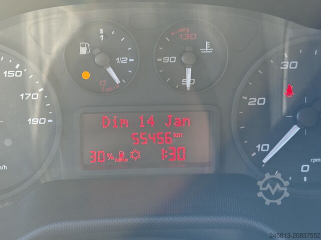 Box van Iveco daily 35-160