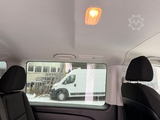 Minibus Mercedes-Benz Vito Tou114 4x4 Extralang 9Sitze 2xKlima