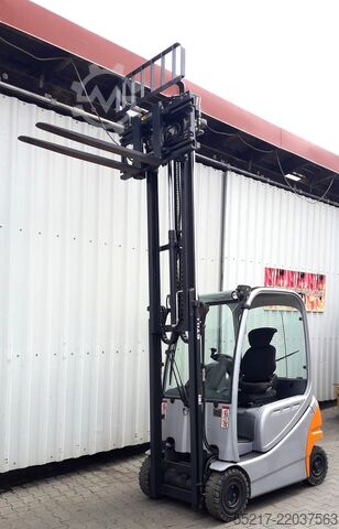 4-wheel forklift truck ID No. H00692 STILL RX20 - 16P