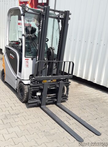 4-wheel forklift truck ID No. H00692 STILL RX20 - 16P