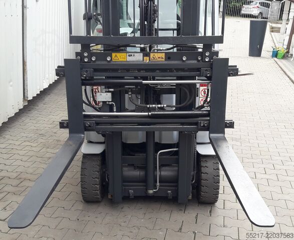 4-wheel forklift truck ID No. H00692 STILL RX20 - 16P
