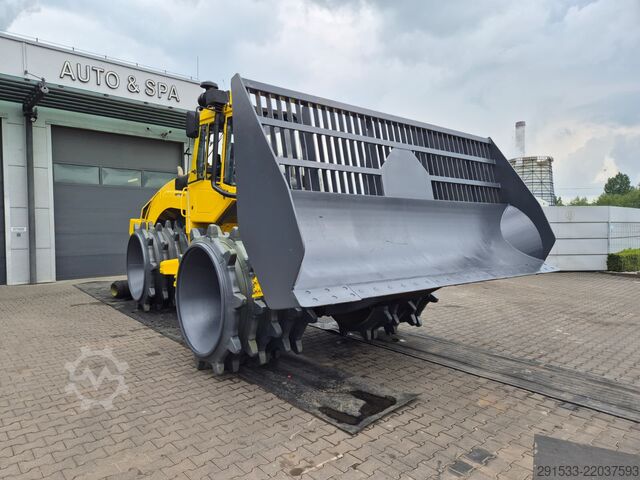 Kompaktor Deponie Bomag BC472 RB - Compactor