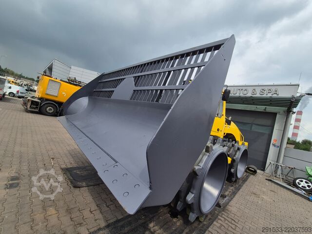 Kompaktor Deponie Bomag BC472 RB - Compactor