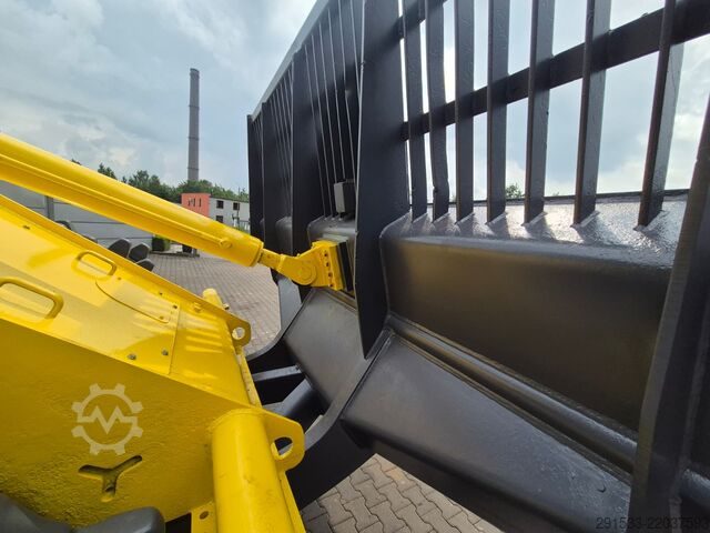 Kompaktor Deponie Bomag BC472 RB - Compactor