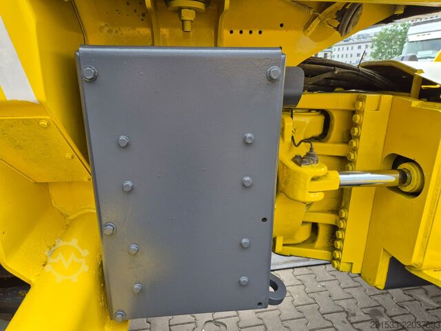 Kompaktor Deponie Bomag BC472 RB - Compactor