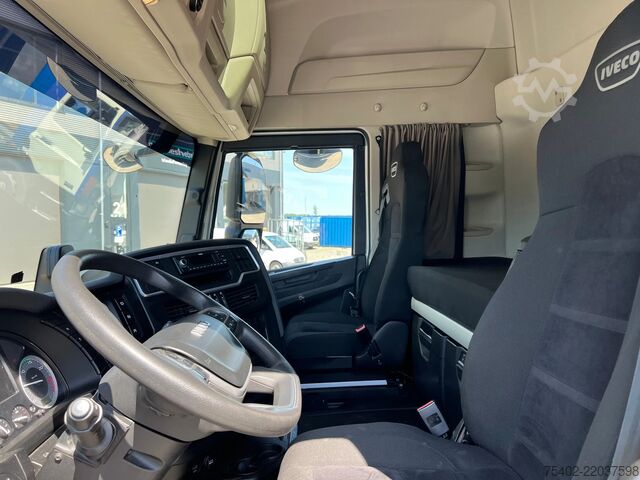 Standard tractor Iveco S-WAY 530 / 2x Tank / Intarder / Euro 6E