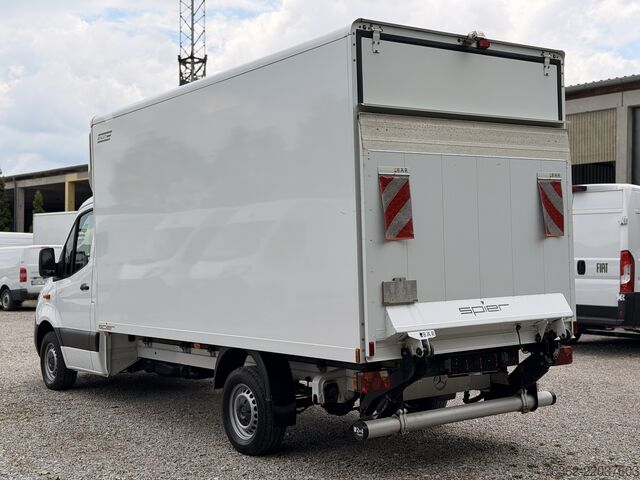 Box van Mercedes-Benz Sprinter 317 CDI Möbel Koffer Klima LBW