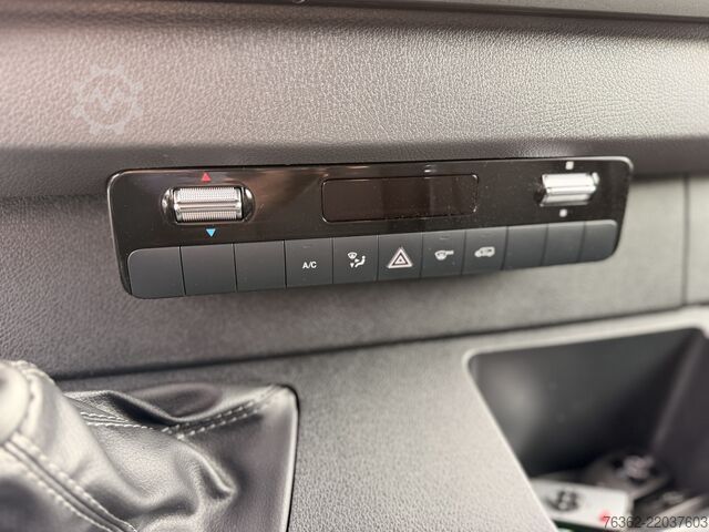Box van Mercedes-Benz Sprinter 317 CDI Möbel Koffer Klima LBW
