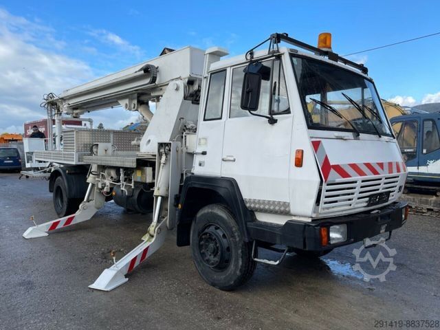 Working platform truck STEYR 91 .170 Hubsteiger 25 M BJ 1981