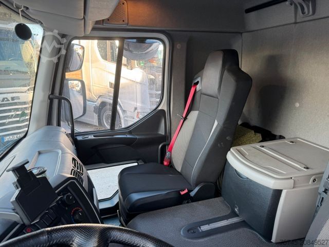 LKW mit Pritsche & Plane RENAULT D 12 * * ACC * LBW 1,5 TON * JUNGE * TOP *