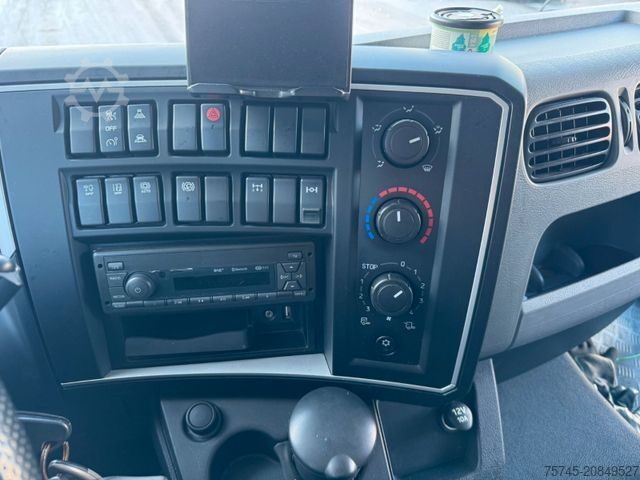 LKW mit Pritsche & Plane RENAULT D 12 *  * ACC * LBW 1,5 TON * JUNGE * TOP *