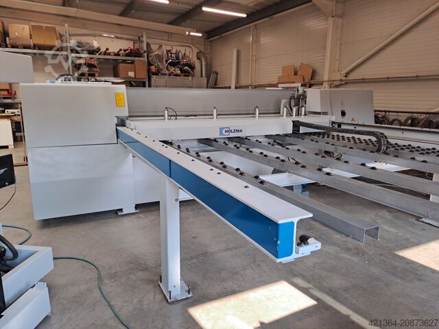 Plattenaufteilsäge HOLZMA HPP 250
