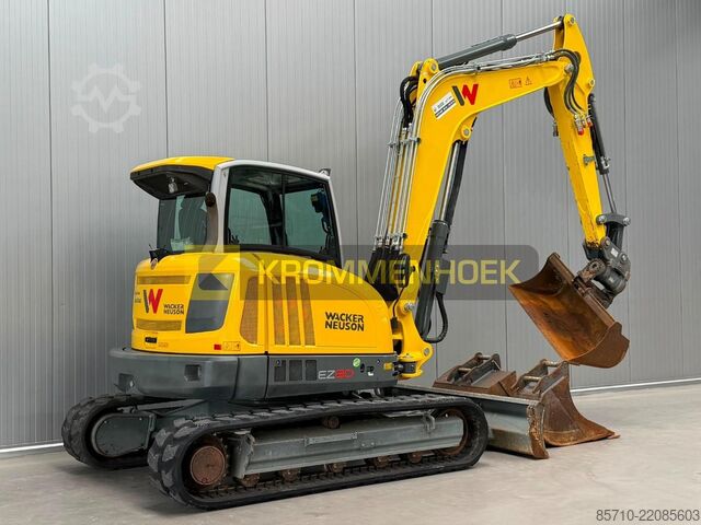 Midi excavator Wacker Neuson EZ 80 Powertilt